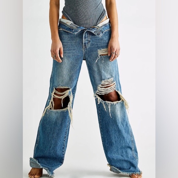Free People 31x32 Ollie Extreme Wide Leg Jeans we the free busted knee 0401 - Picture 1 of 13